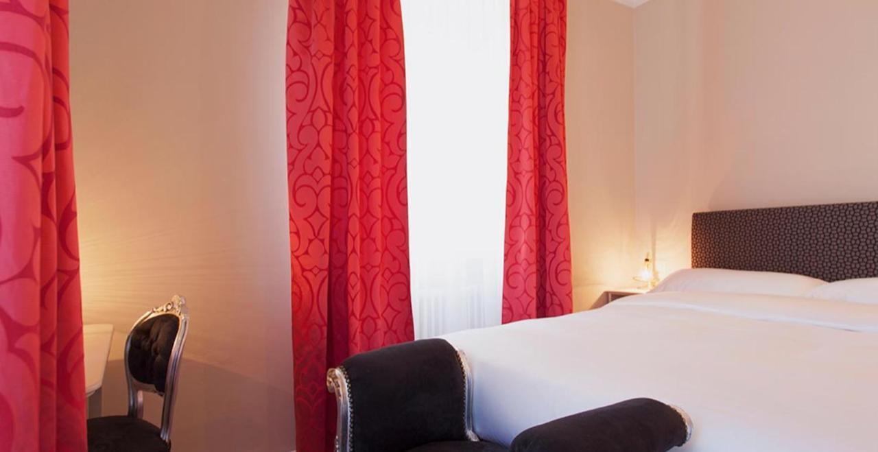 Boutique Hotel Villa Sarnia San Nazzaro Luaran gambar